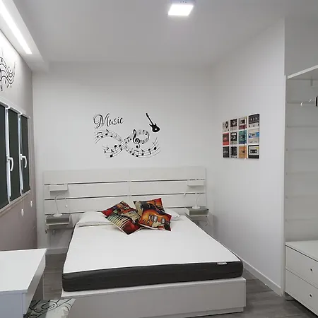 Vaticanart Nocleg ze śniadaniem 4*